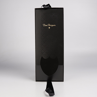 Dom Perignon Champagne Vintage 2010 in Presentation Box