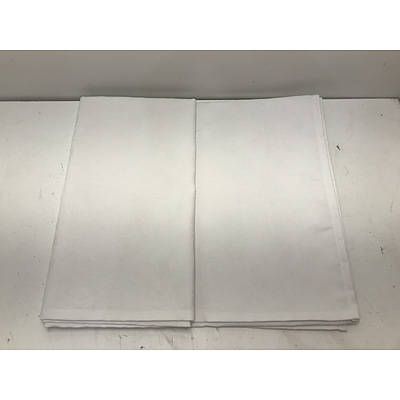 Floral Print White Table Cloths -Bulk Pallet Lot Over 600