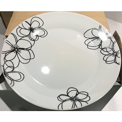 Primex 16 Piece White Porcelain Dining Set, Lucci Thermalite 3 Way System - Lot Of Three
