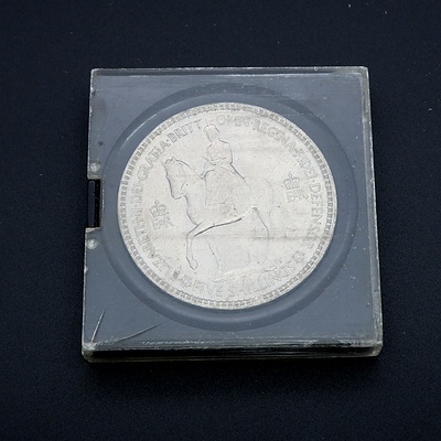 1953 Crown England Five Shilling Coin in Collector's Case