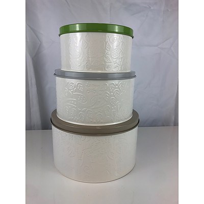 Mason Cash Set of Three Cake Tins