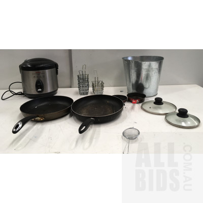 Assorted Kitchen Cookware Including Automatic Rice cooker