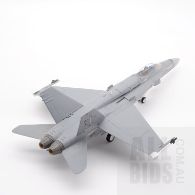 Franklin Mint Precision Models Armour Collection Diecast 1:48 F/A 18 Camo-Pageley Dealer in Original Display Box