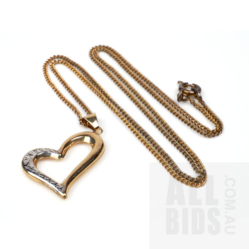 9ct Yellow Gold Heart Pendant with Patterned Finish, 0.5g