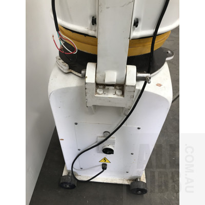Sinmag Commercial Dough Separator in good working order