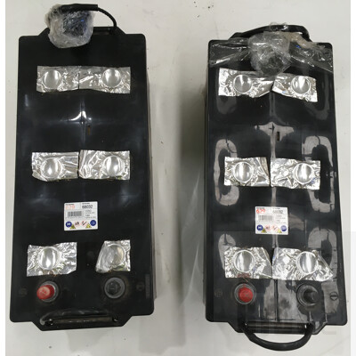 Yuasa 629 Cargo Truck Batteries 12v 180ah 1050cca - Lot of Two