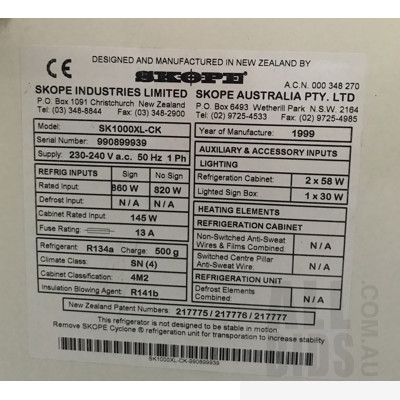 SKOPE SK1000XL-CK Commerical 2 Glass Door Upright Fridge