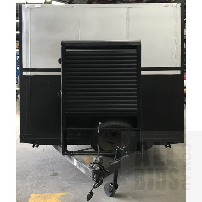 Single Axle Covered Trailer