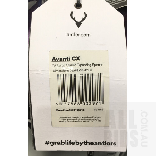 Antler Avanti CX 4W Large Classic Expanding Spinner Suitcase