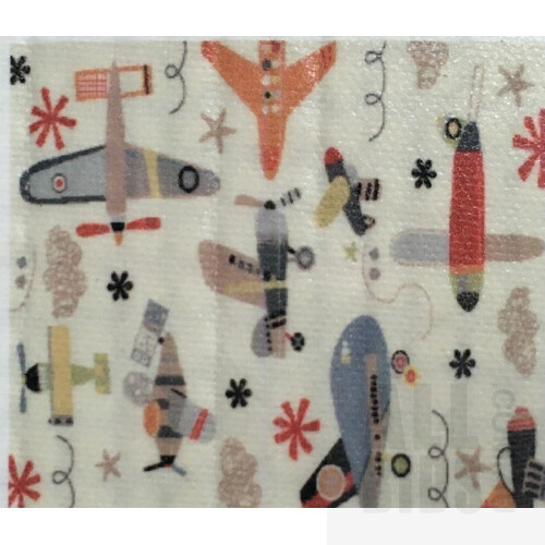 Zanzibar ZAN-760-WHT 2.8m X 1.8m Rug, Happy Feet 1.2m x 1.7m Rug And Other Assorted Items