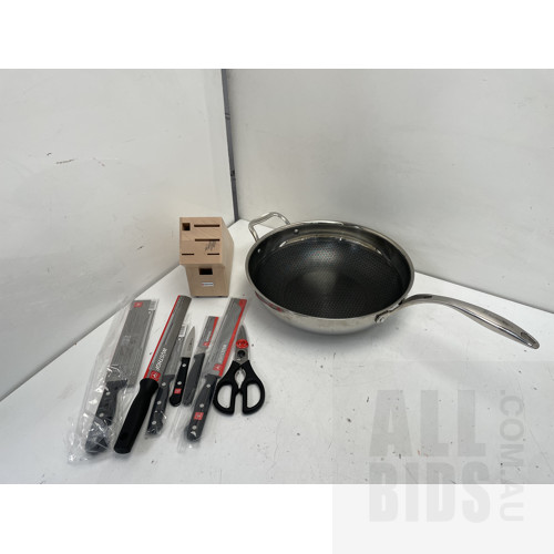 Wusthof Essential Classic 6pc Knife Block Set And Stanley Rogers 32cm Frying Pan - ORP $698 Combined