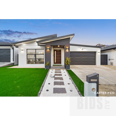 8 Barramundi Street, Throsby ACT 2914