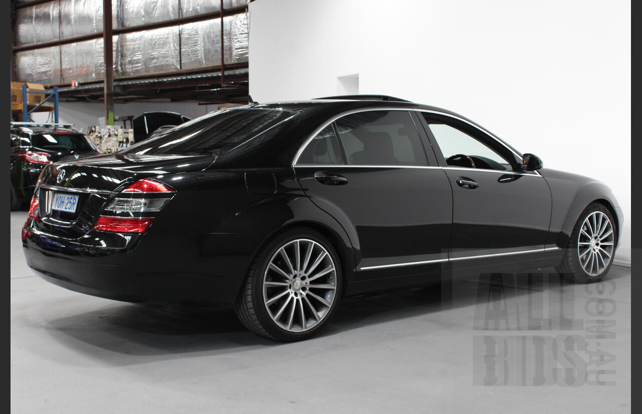 1/2008 Mercedes-Benz S350L W221 07 UPGRADE 4d Sedan Obsidian Black 3.5L