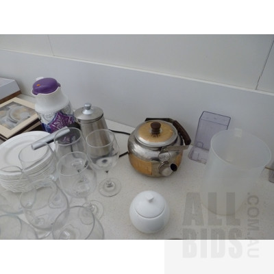 Selection of Servingware, Glassware, Crockery, Cultery, Kitchen Appliances