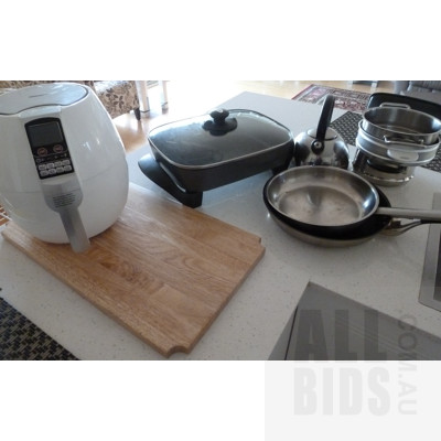 Selection of Servingware, Glassware, Crockery, Cultery, Kitchen Appliances