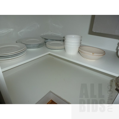 Selection of Servingware, Glassware, Crockery, Cultery, Kitchen Appliances