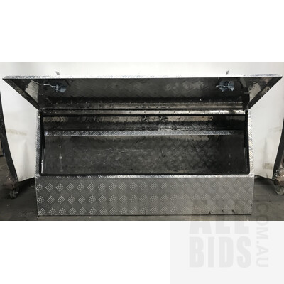 HRD Vehicle Mounted Aluminium Lockable Tool Carrier