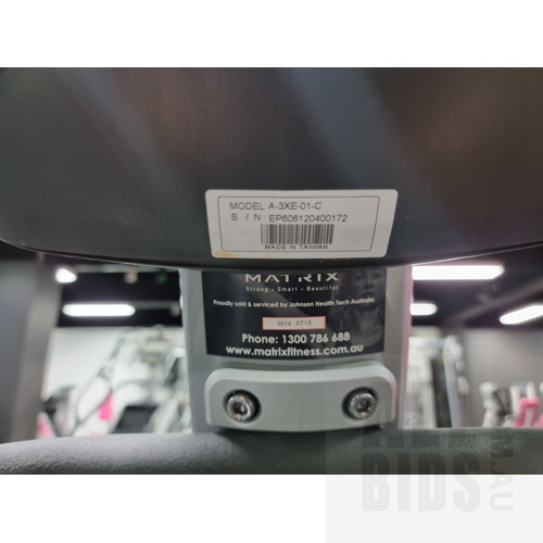 Matrix E5X Commercial Elliptical Crosstrainer