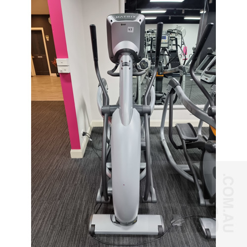 Matrix E5X Commercial Elliptical Crosstrainer