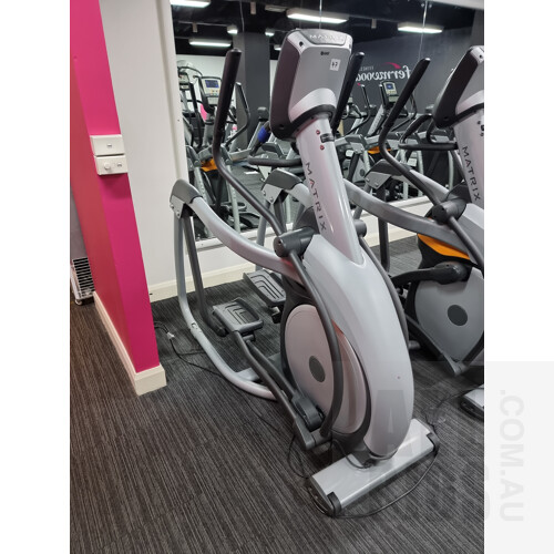 Matrix E5X Commercial Elliptical Crosstrainer