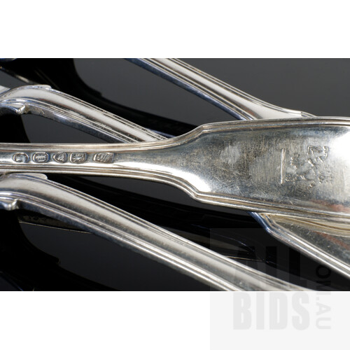 Four Victorian Fiddle and Thread Forks, London, Thomas Wallis II, 1850, 342g