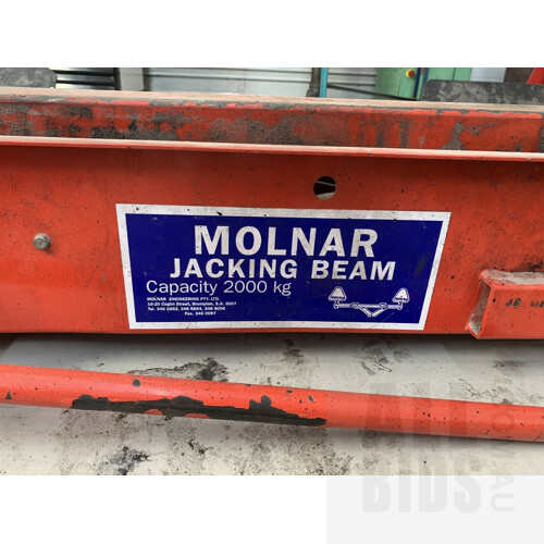 Molnar 3000KG 4 Post Hoist