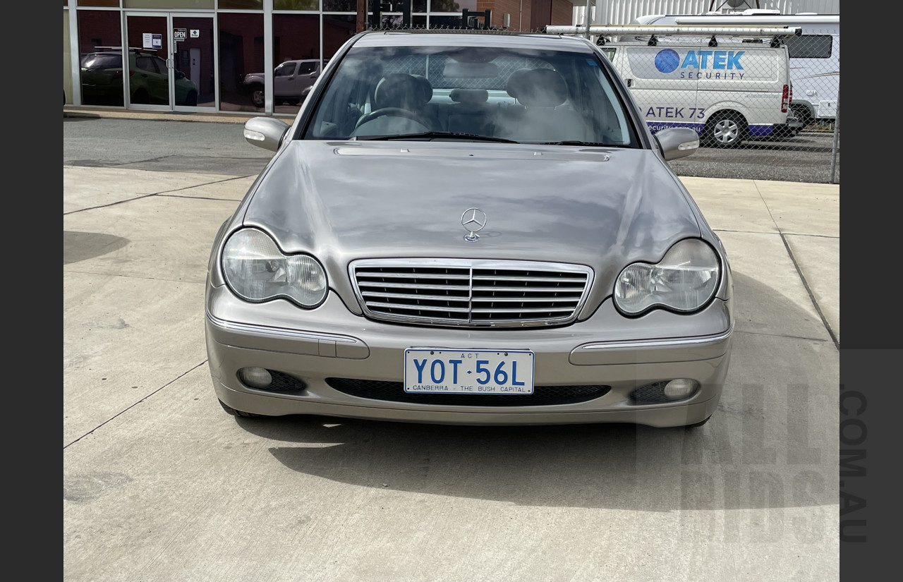 2/2003 Mercedes-Benz C180 Kompressor Elegance W203 4d Sedan Silver  1.8L