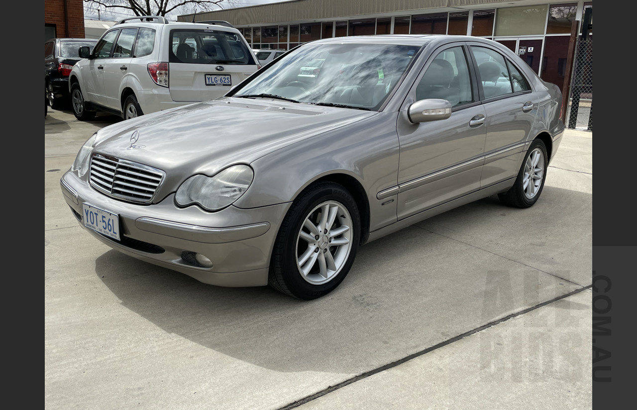 2/2003 Mercedes-Benz C180 Kompressor Elegance W203 4d Sedan Silver  1.8L