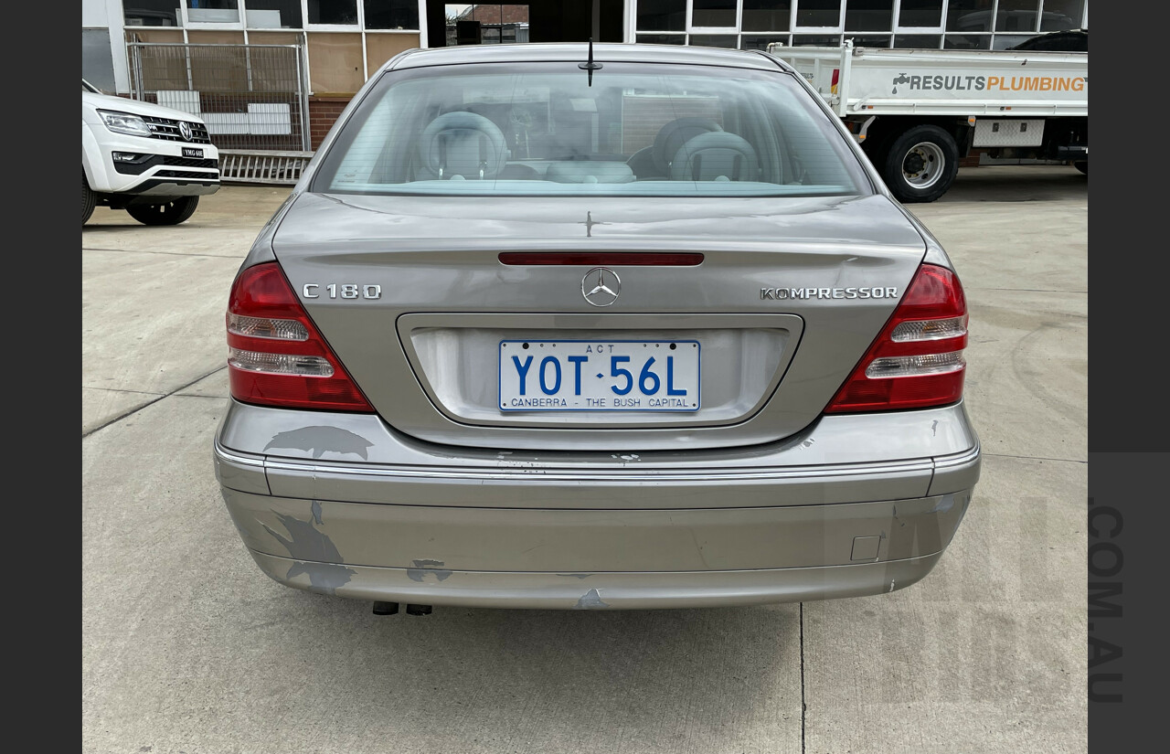 2/2003 Mercedes-Benz C180 Kompressor Elegance W203 4d Sedan Silver  1.8L