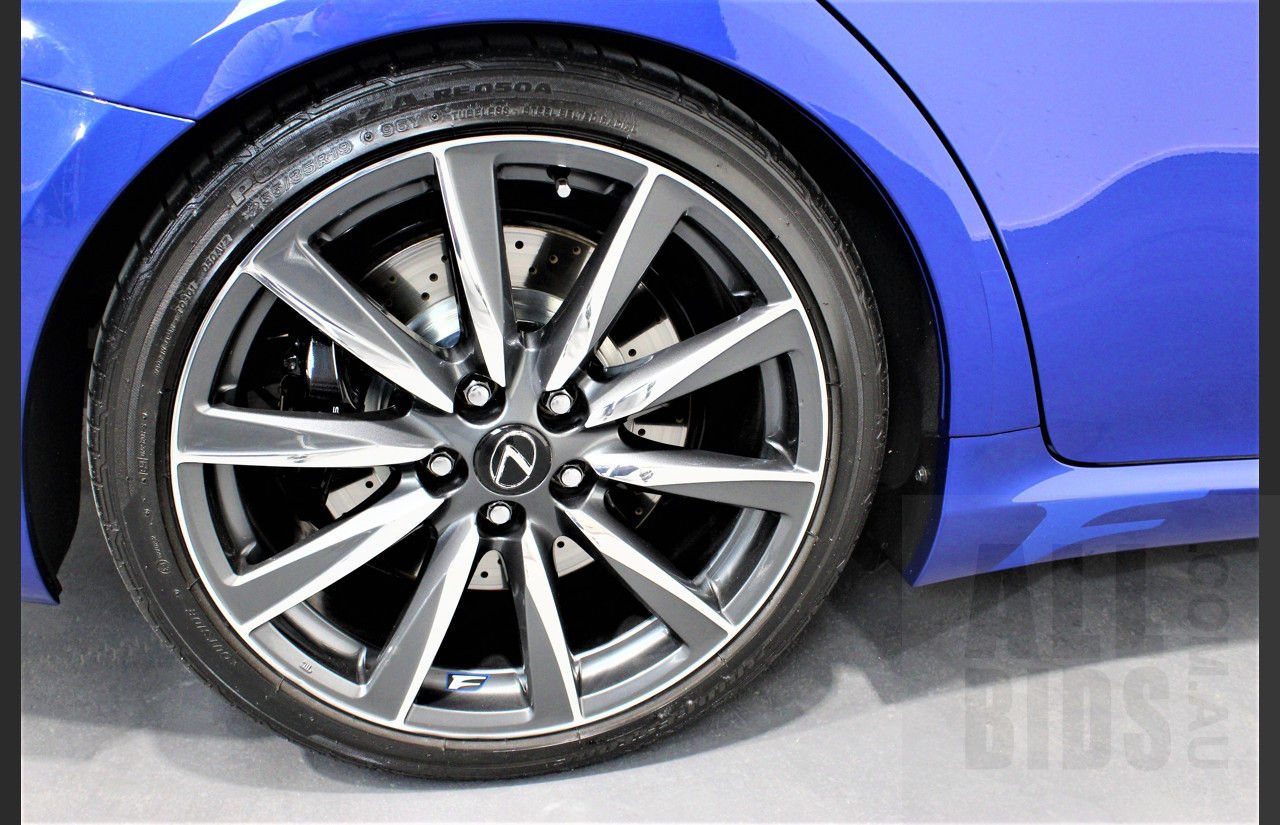 9/2009 Lexus ISF USE20R 4d Sedan Ultrasonic Blue Mica 5.0L V8