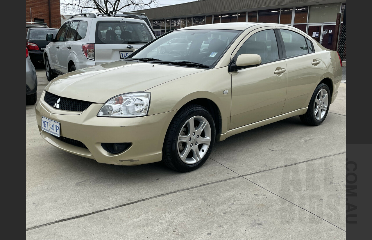 4/2007 Mitsubishi 380 SX DB SERIES II 4d Sedan Gold 3.8L