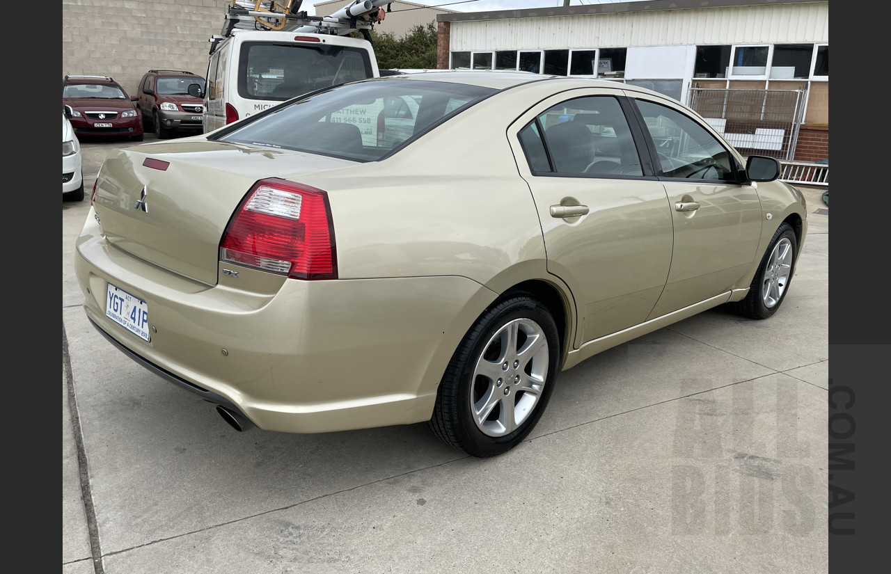 4/2007 Mitsubishi 380 SX DB SERIES II 4d Sedan Gold 3.8L
