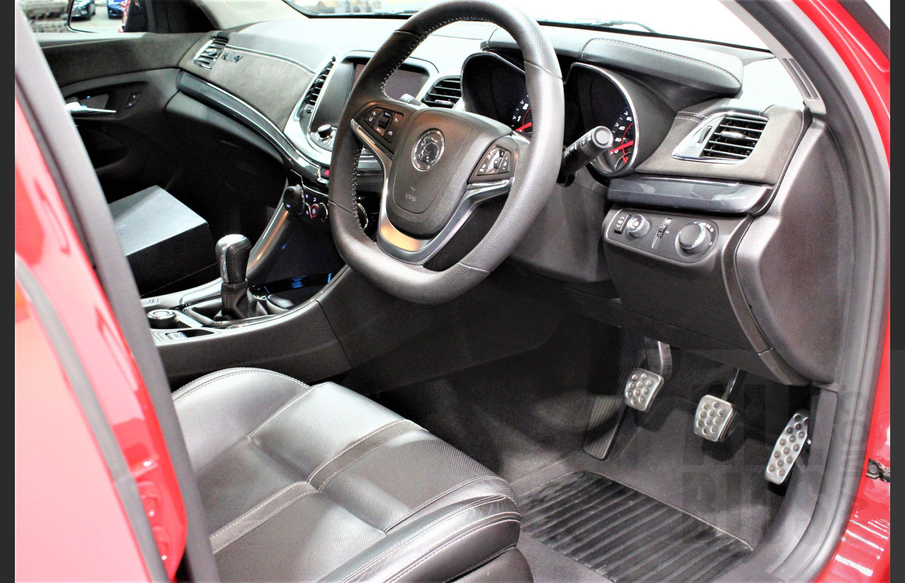 8/2016 Holden HSV Clubsport R8 GEN F2 SV Black 263/350 MY16 4d Sedan Sting Red 6.2L V8 Supercharged