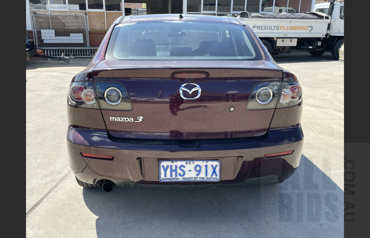 6/2006 Mazda Mazda3 MAXX Sport BK MY06 UPGRADE 4d Sedan Purple 2.0L