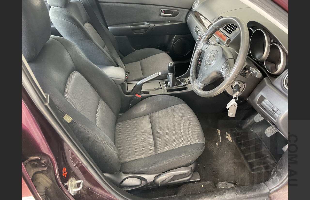 6/2006 Mazda Mazda3 MAXX Sport BK MY06 UPGRADE 4d Sedan Purple 2.0L