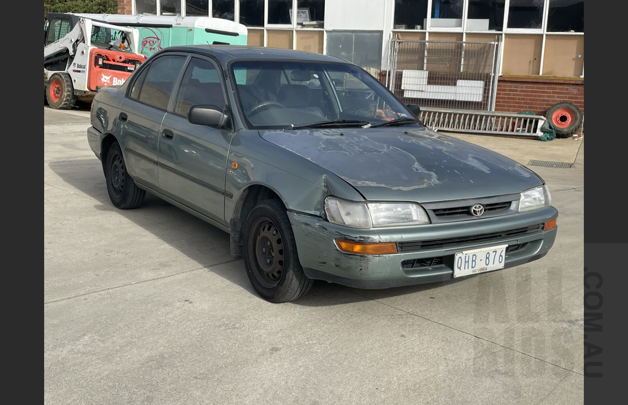 7/1998 Toyota Corolla Conquest AE102R 4d Sedan Green 1.8L