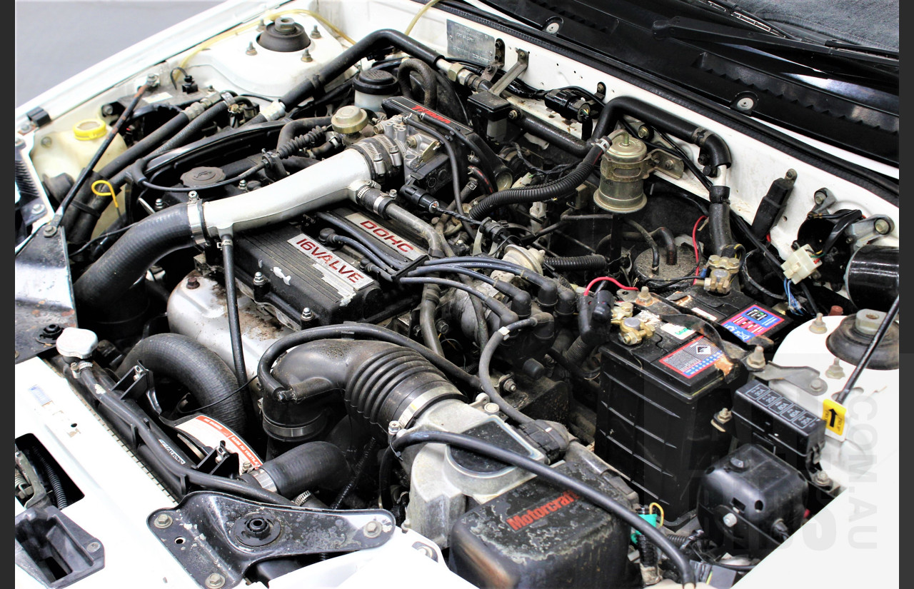 10/1990 Ford Capri Turbo 2d Convertible White 1.6L