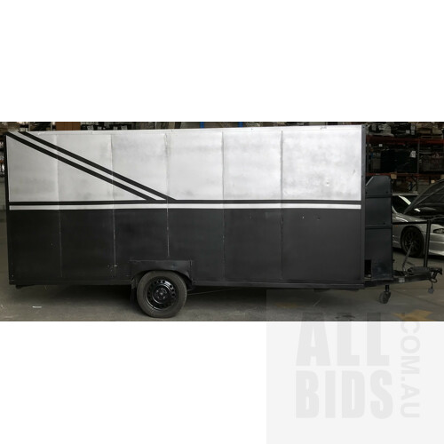 Single Axle Covered Trailer