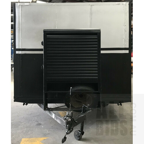 Single Axle Covered Trailer
