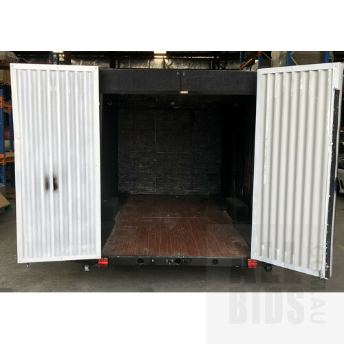 Single Axle Covered Trailer