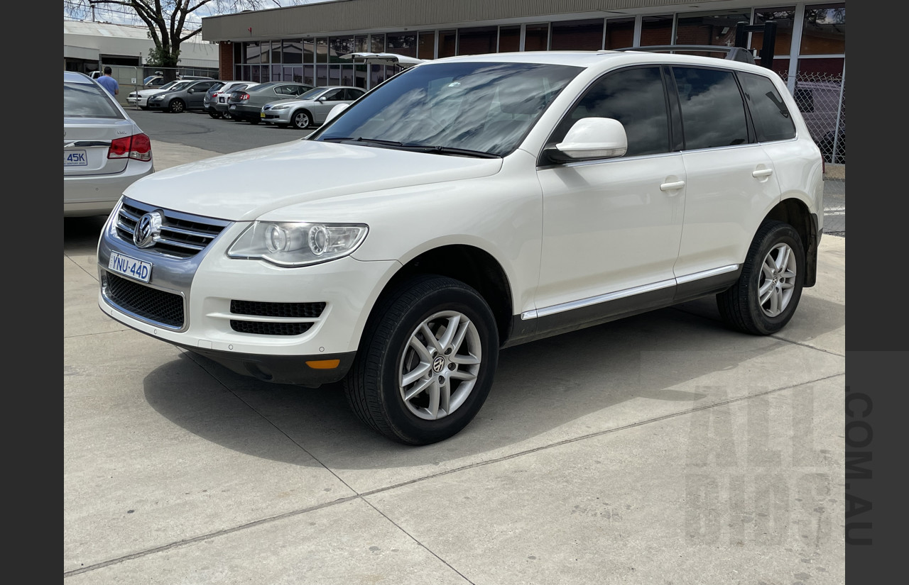 7/2007 Volkswagen Touareg V6 FSI 7L MY07 4d Wagon White 3.6L