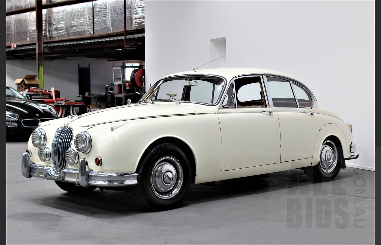 1/1960 Jaguar Mk2 II 2.4L 4d Sedan White 3.8L