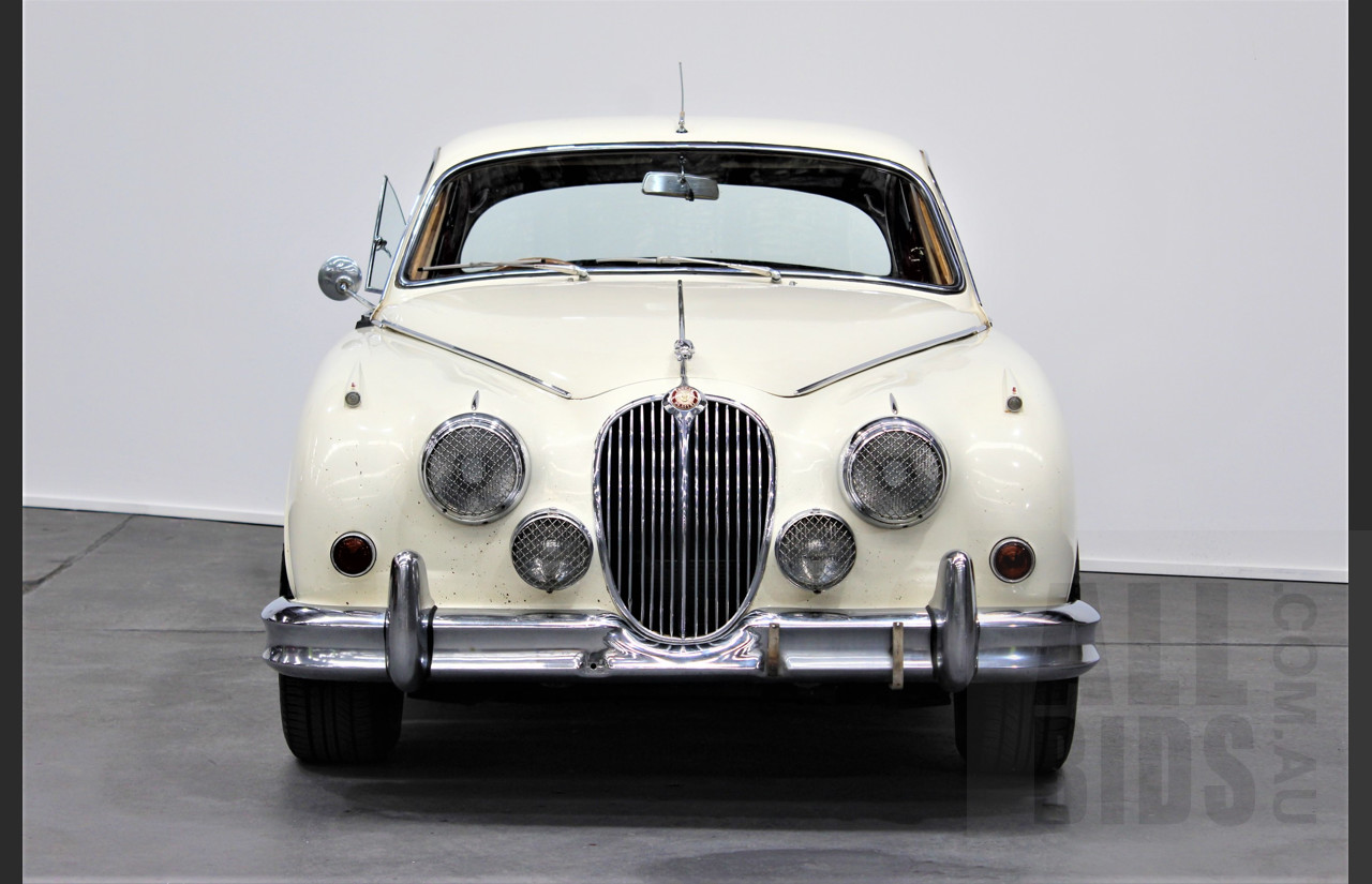 1/1960 Jaguar Mk2 II 2.4L 4d Sedan White 3.8L