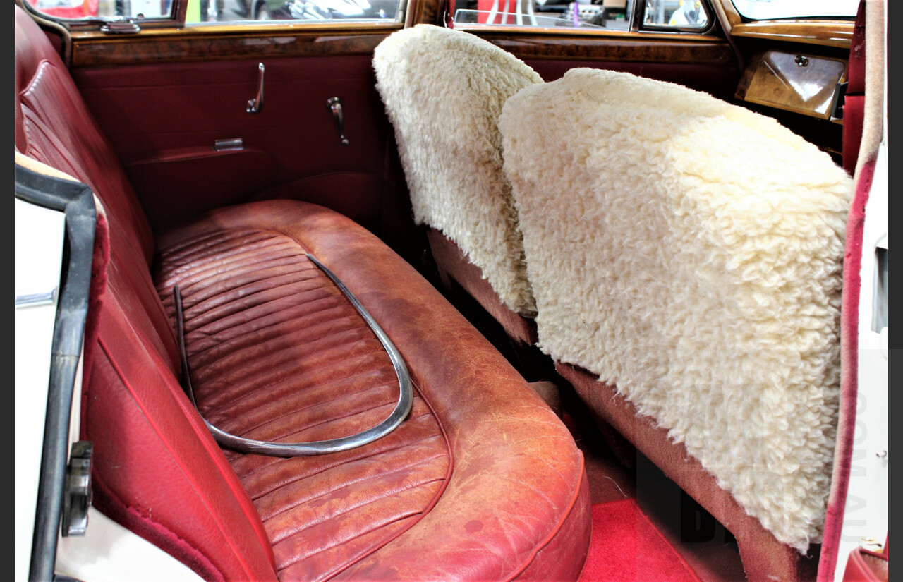 1/1960 Jaguar Mk2 II 2.4L 4d Sedan White 3.8L