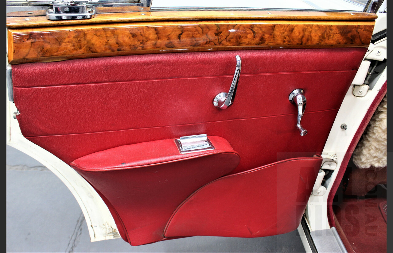 1/1960 Jaguar Mk2 II 2.4L 4d Sedan White 3.8L