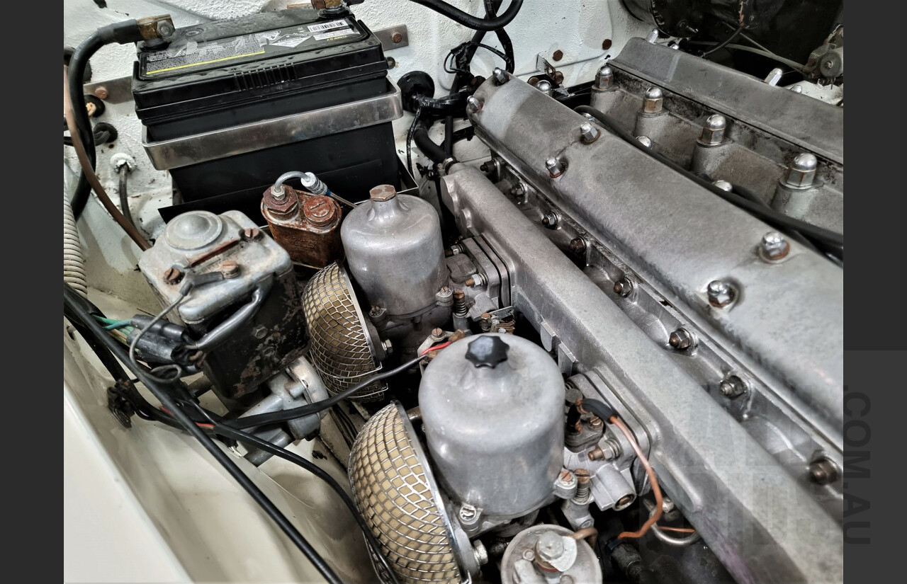 1/1960 Jaguar Mk2 II 2.4L 4d Sedan White 3.8L