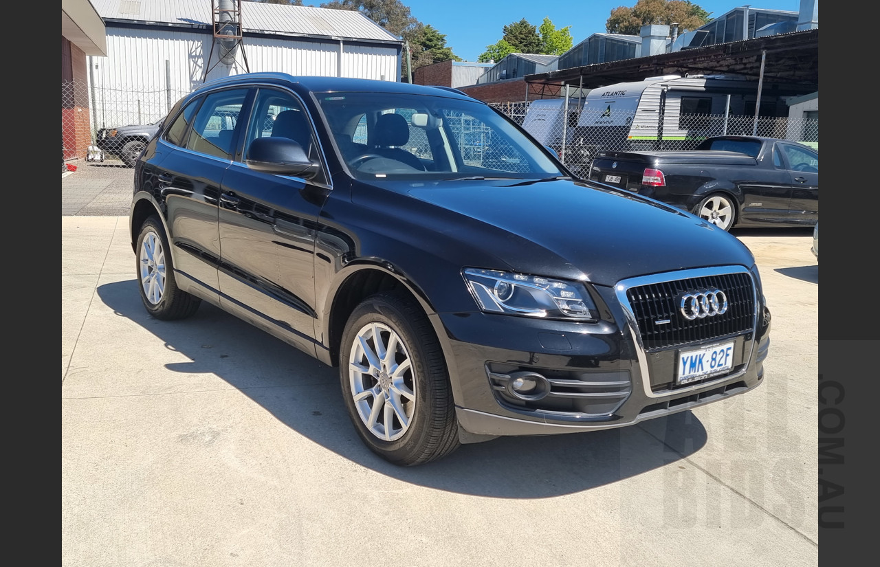 2/2012 Audi Q5 3.0 TDI Quattro 8R MY12 4d Wagon Black 3.0L