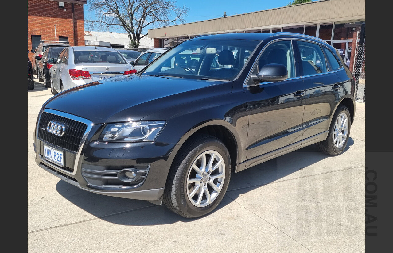 2/2012 Audi Q5 3.0 TDI Quattro 8R MY12 4d Wagon Black 3.0L