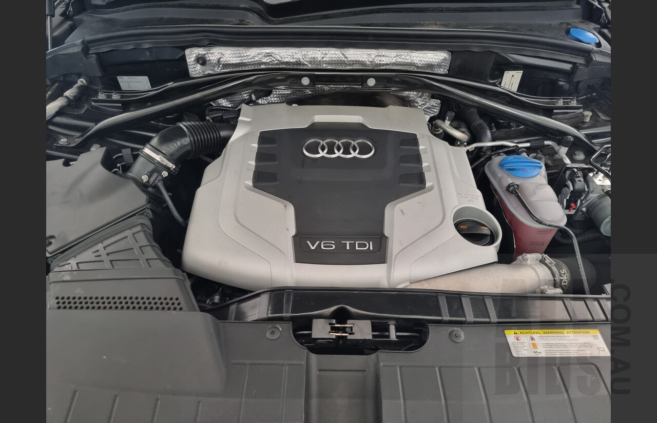 2/2012 Audi Q5 3.0 TDI Quattro 8R MY12 4d Wagon Black 3.0L