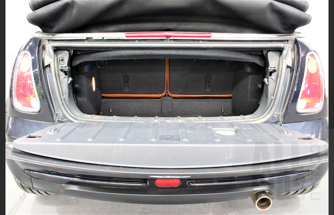 10/2007 Mini Cooper Cabrio Sidewalk R52 2d Cabriolet Black 1.6L